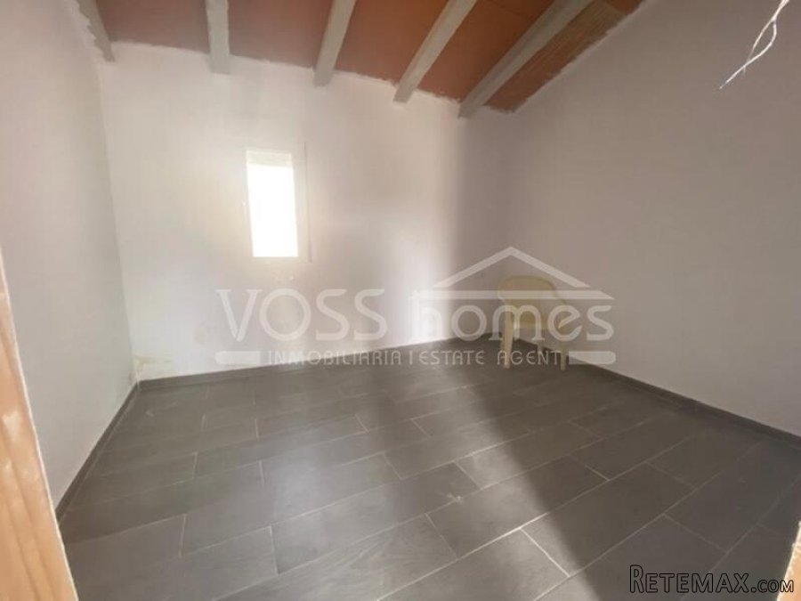 NEW LISTING - Great country property of 72m² built on a.. - 9