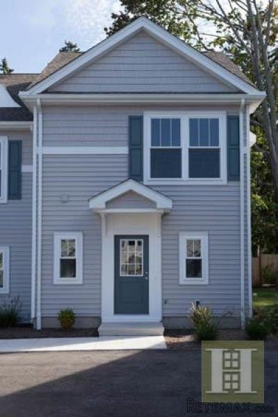 2 bedroom Apartment For Sale: 140 DUCK..