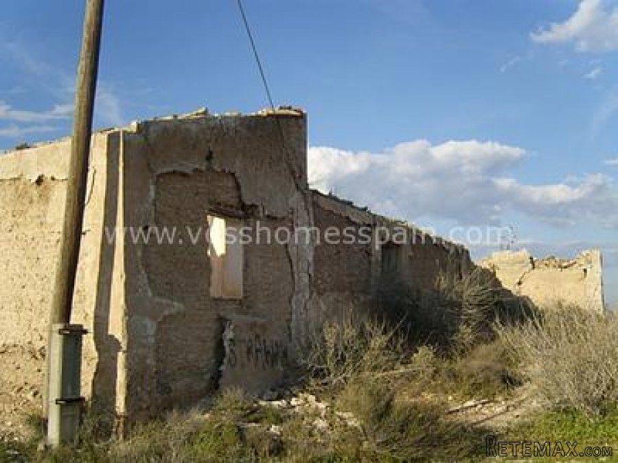 Rustic Land for sale which has a large 150m2 ruin in a.. - 10