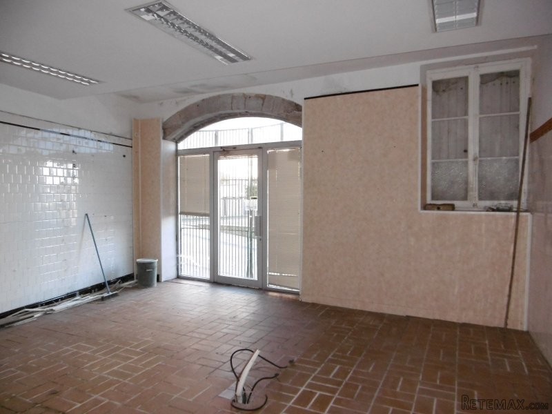 4 Bedrooms - Villa -..