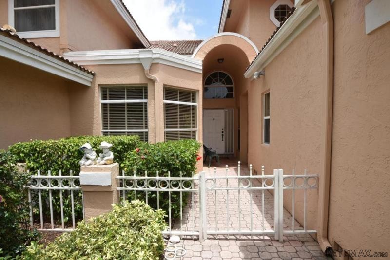 5150 Windsor Parke Dr, Boca Raton, FL -.. - 2