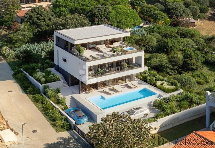 MODERNA VILA S MOREM NA DLANU! - 2