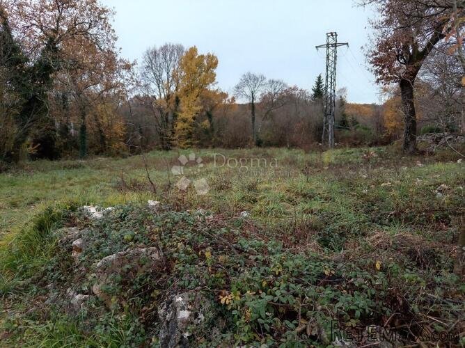 Građevinsko zemljište 1.022 m² — ravan teren, otok Krk - 3