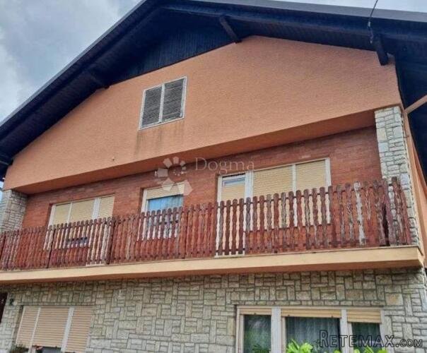 Brckovljani 345 m2 + 978 m2 zemlje, obiteljska kuća