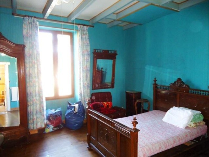 Situated In A Sought After Town House.. - 2