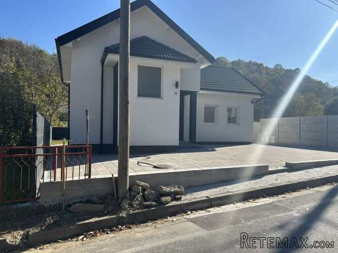 Novoizgradjena kuca u Starim Ledincima - 11