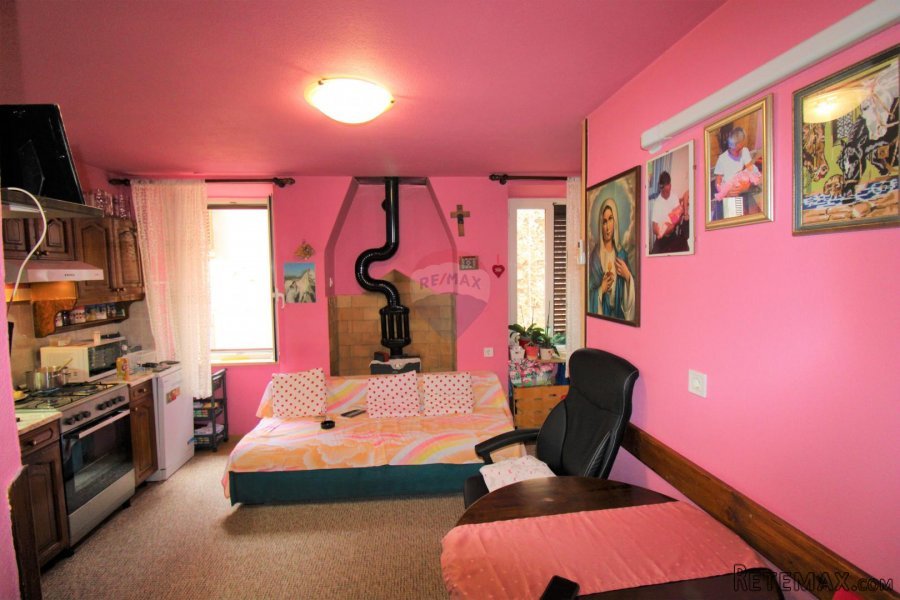 Rovinj,stan 37m2,1.kat,80m od glavnog gradskog trga