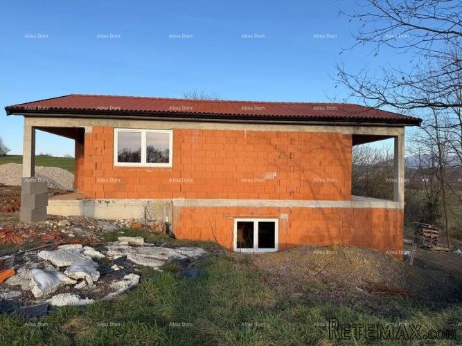 Kuća u roh-bau fazi s velikom okućnicom – Cerovlje - 2