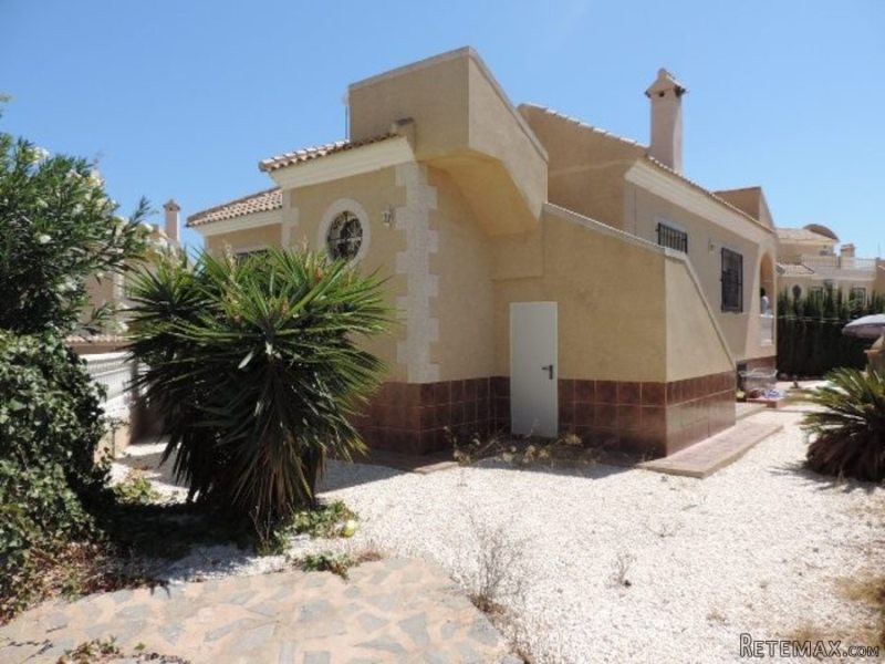 3 Bedrooms - Villa - Alicante - For Sale - 2