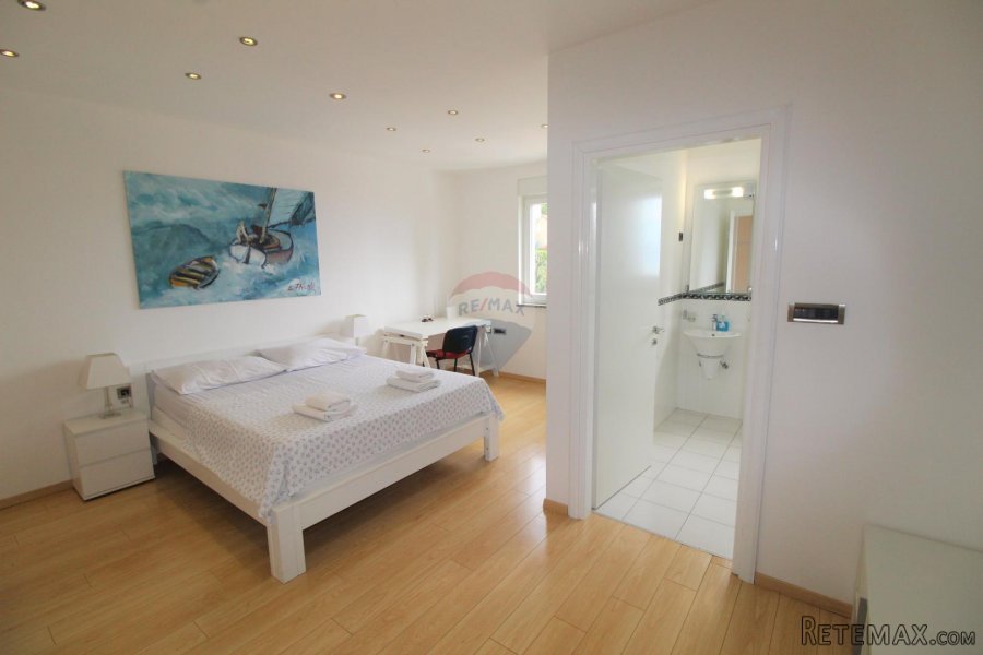 OPATIJA - IČIĆI - stan u blizini mora s okućnicom, pogled - 9