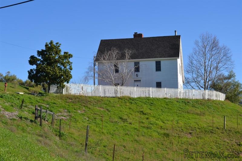 2 bedroom House For Sale: 2725 Calzada.. - 2
