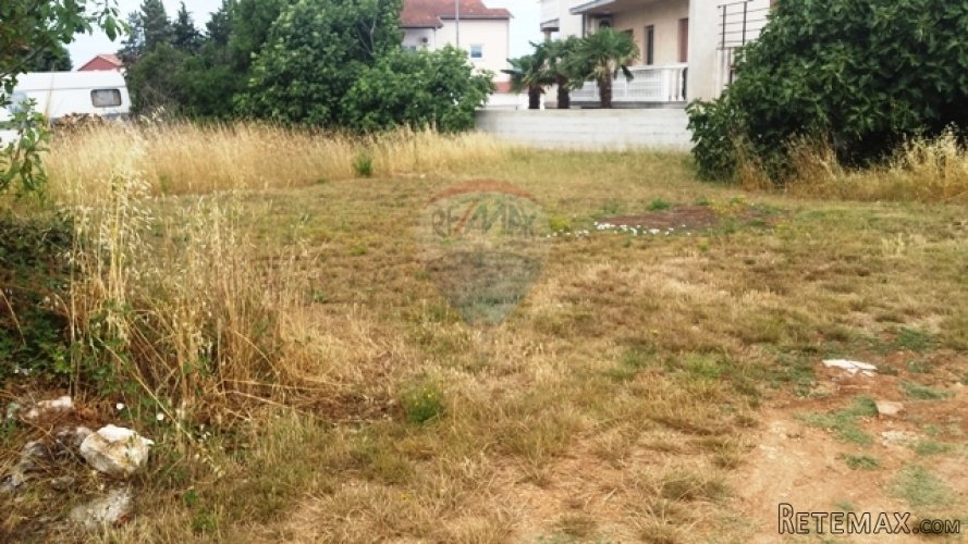 GRAĐEVINSKI TEREN U FAŽANI 400 m2 OD MORA -cca 100 €/m2 - 3