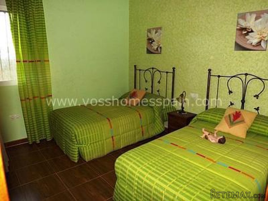 Large country cortijo situated just a 2 minute drive to a.. - 5