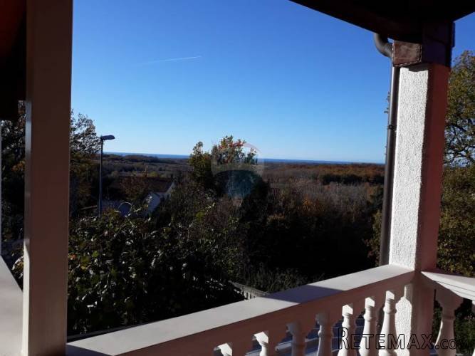 KUĆA U BRTONIGLI 280 M2 - 3