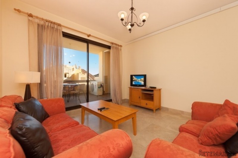 2 Bedroom Ground Floor Apartment - 2
