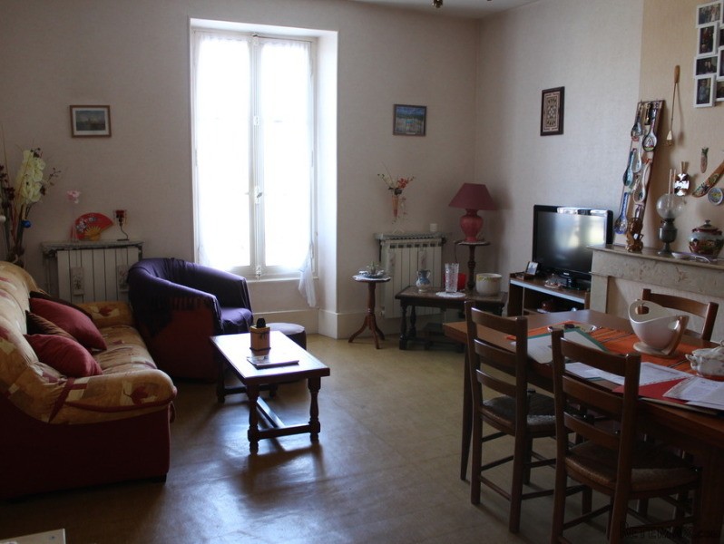 4 Bedroom Stone House With Garden.. - 2