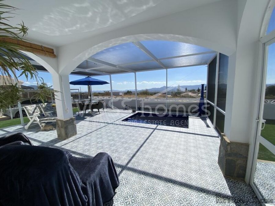 NEW & EXCLUSIVE TO VOSS HOMES - A beautifully presented.. - 8
