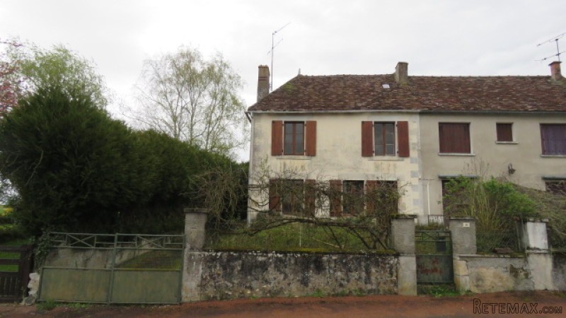 Interesting house in thriving village.