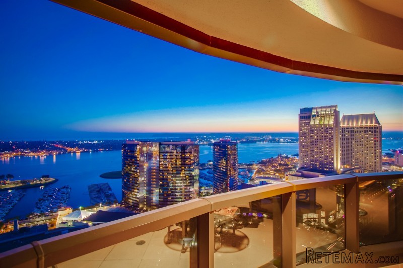 100 Harbor Drive 3205 - 2
