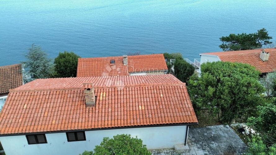 Kuća s pogledom na more s velikim potencijalom – 30 m od pla - 2