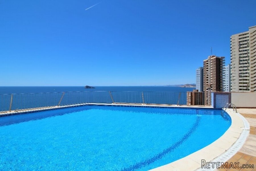 Bonito apartamento en Benidorm con 2 dormitorios dobles y..