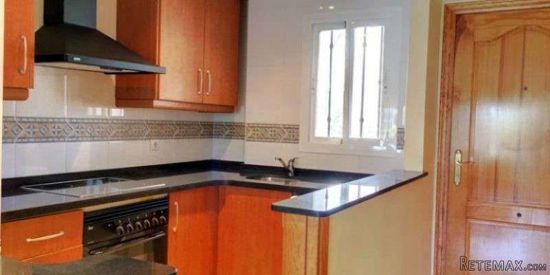 3 Bedroom, Duplex Penthouse, walking to..