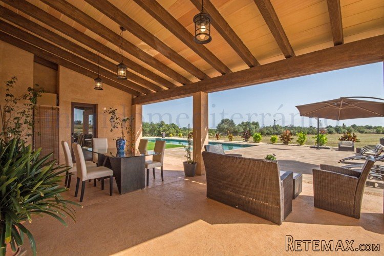 Outstanding villa – newly built in 2011- that’s allows you t.. - 2