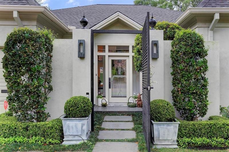 3 bedroom House For Sale: 56 W Broad.. - 2