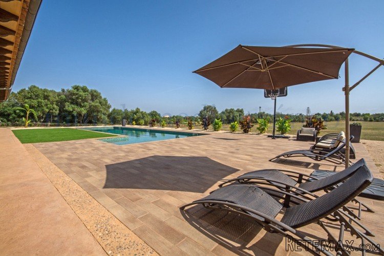 Outstanding villa – newly built in 2011- that’s allows you t.. - 3
