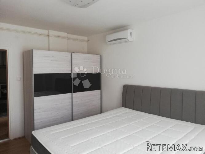 Prodaja stana, Centar - Petrinjska ulica, 83,83m2, 3.kat - 3