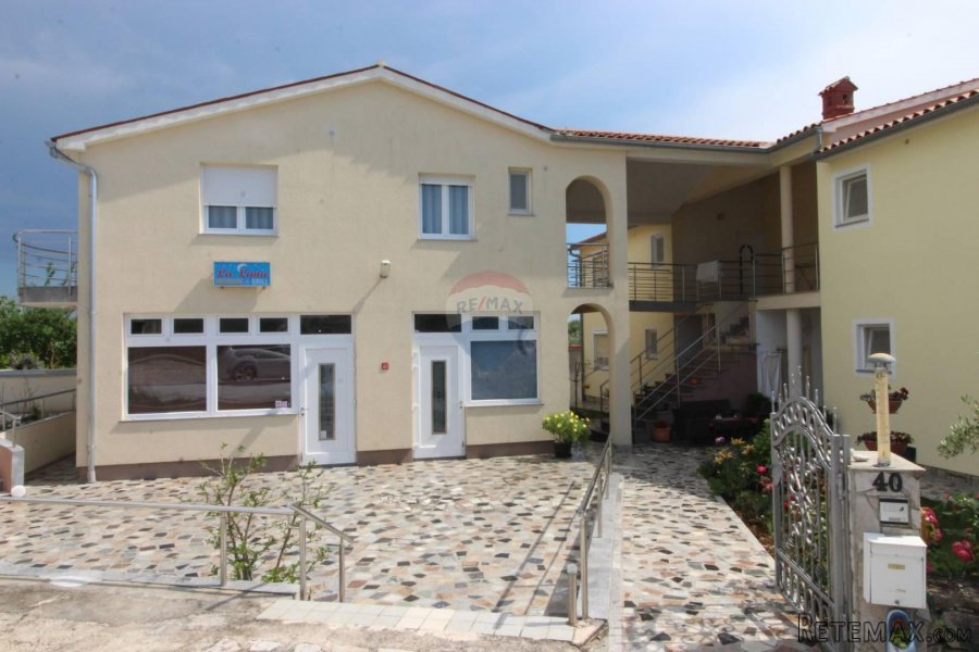 Istra, kuća u Fažani, posebna nekretnina stambeno poslovne n - 4