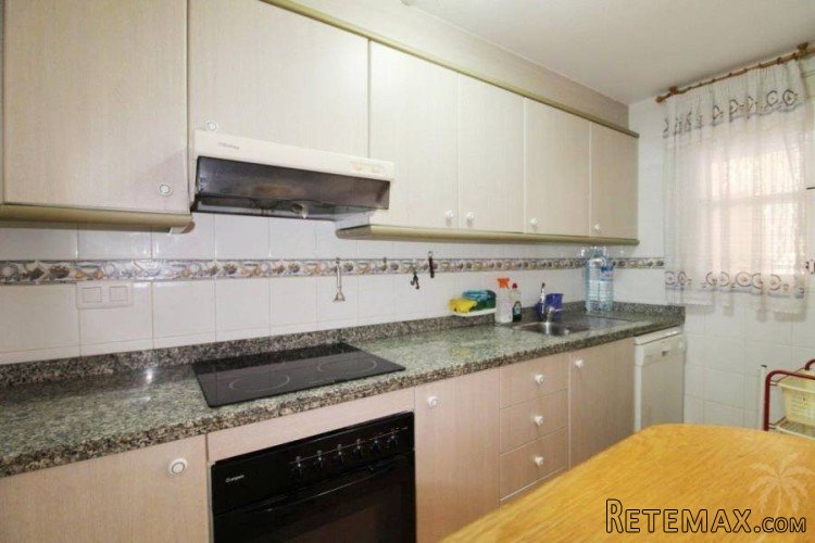 This beautiful apartment on the ground floor, is located in.. - 4
