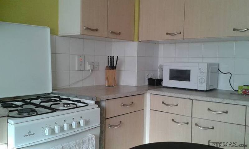 Room share for women, Zone 2, Mile End - 2