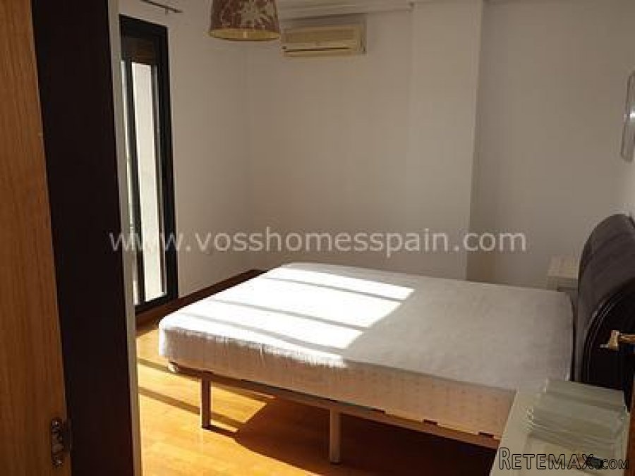 Second floor apartment with parking space and storage room.. - 8