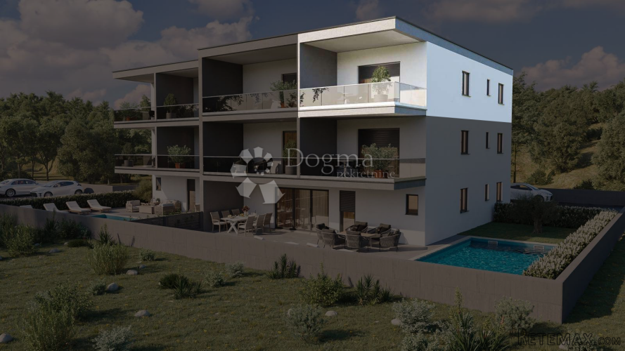 Novigrad – Moderni stan 78 m², 2 spavaće sobe, terasa, parki