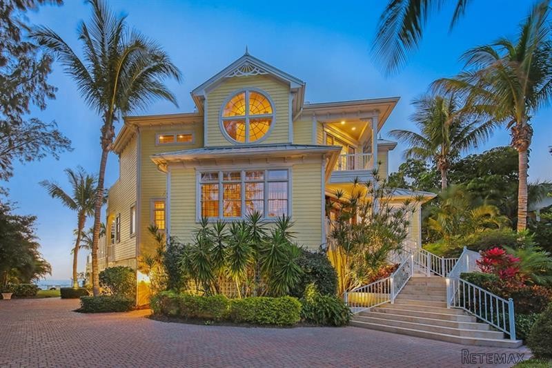 4 bedroom House For Sale: 1199 Westway.. - 2