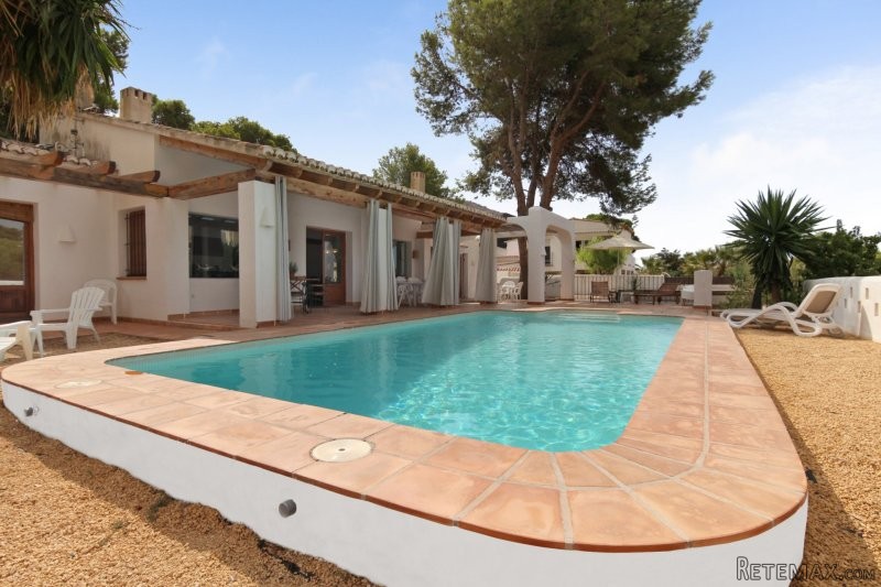 Fantastic Ibiza style villa close to..