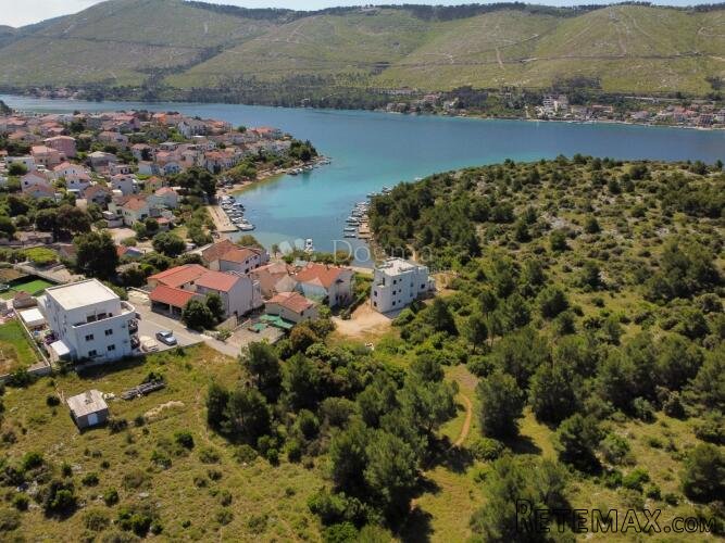 GREBAŠTICA- GRAĐEVINSKO ZEMLJIŠTE PORED MORA 90M OD MORA, TO - 2