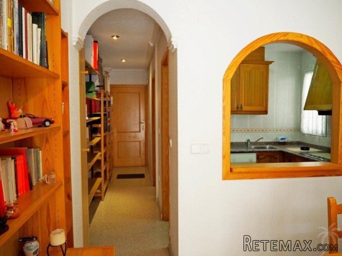 This beautiful apartment in the centre of Guardamar comes.. - 2