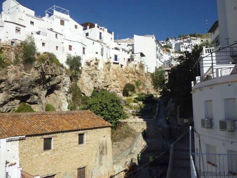 4 Bedrooms - Town House - Malaga - For.. - 2