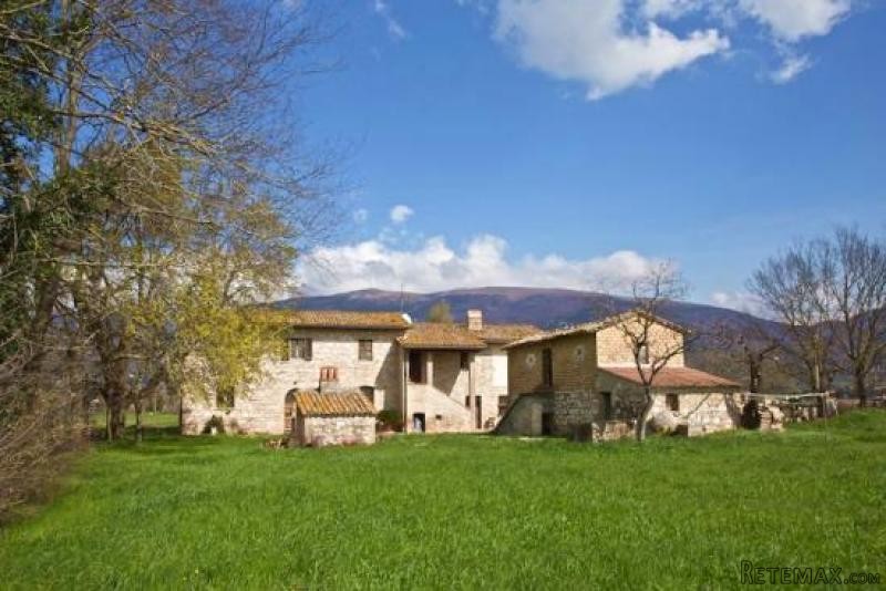 House - Umbria - For Sale - 2