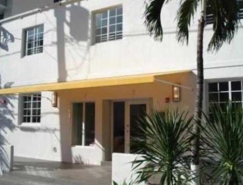 7734 Abbott Avenue #104 Miami Beach, Fl..