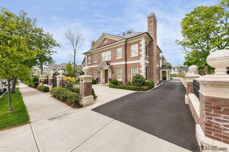 3 bedroom House For Sale: 172 Milbank..