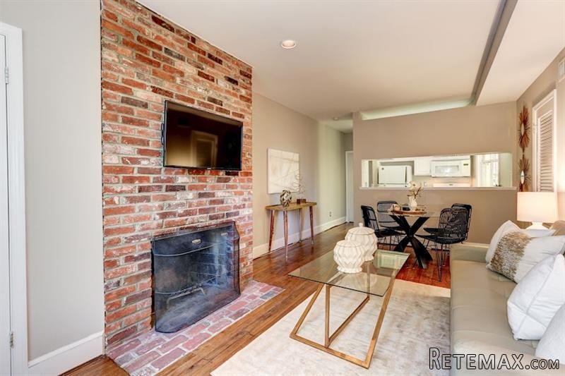 1 bedroom Apartment For Sale: 1218 D ST.. - 2