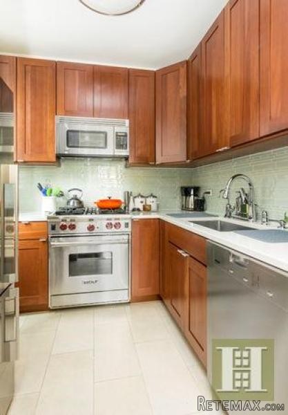2 bedroom Apartment For Sale: 236 EAST.. - 2