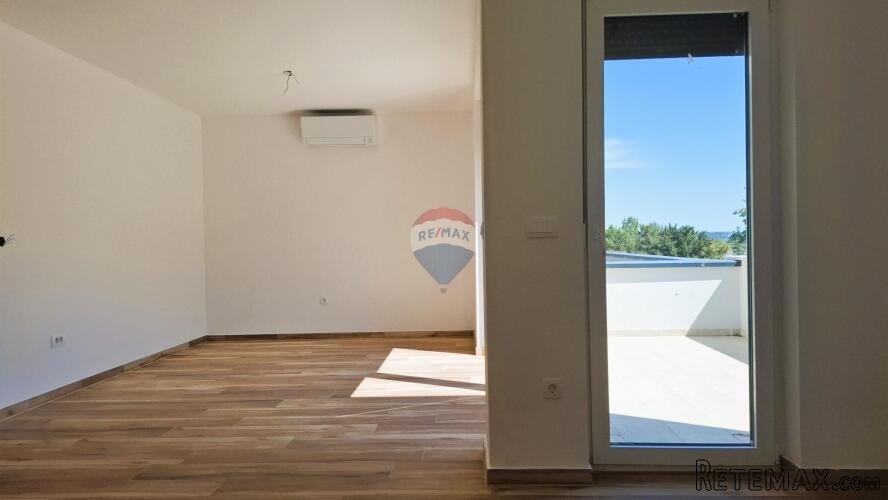 Istra, Novigrad – Novogradnja, 60 m², mirna lokacija blizu m - 2