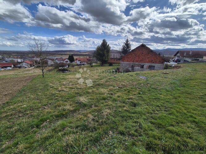 Kuća za renovaciju nadomak centra Bedekovčine! - 2