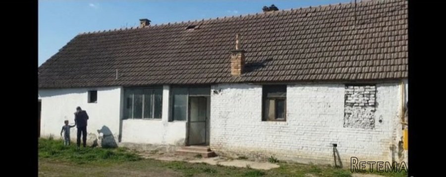 Kuca i plac u Žablju