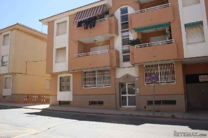 Calle Santiago, Los Nietos
