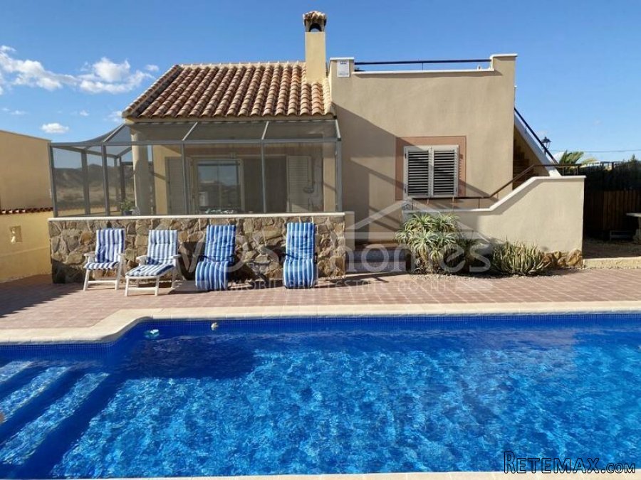 NEW & EXCLUSIVE TO VOSS HOMES - A larger than average.. - 5